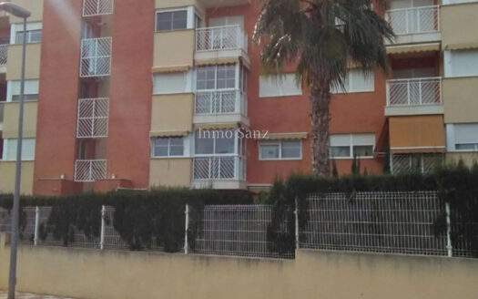 APPARTEMENT AVEC PISCINE