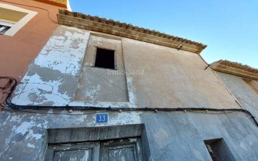 MAISON DE VILLE