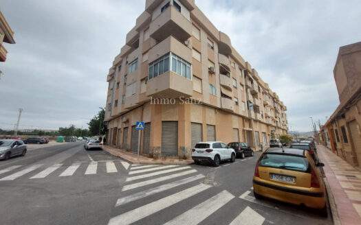 PISO EN EL CAMPELLO