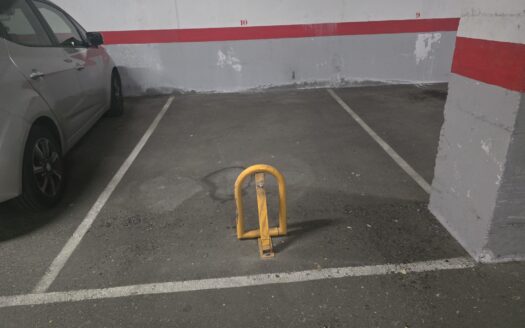 PARKING IN MUCHAVISTA