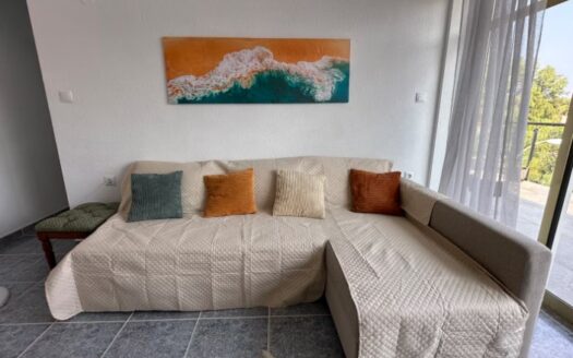PISO EN COVETA FUMA