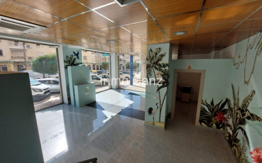 LOCAL EN EL CAMPELLO