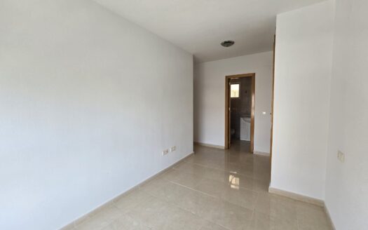 APARTAMENTO EN EL CAMPELLO